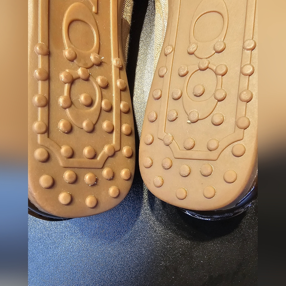 COACH WOMEN’S TAN FORTUNATA MONOGRAM JACQUARD HORSEBIT LOAFERS SIZE 7 - Picture 12 of 14